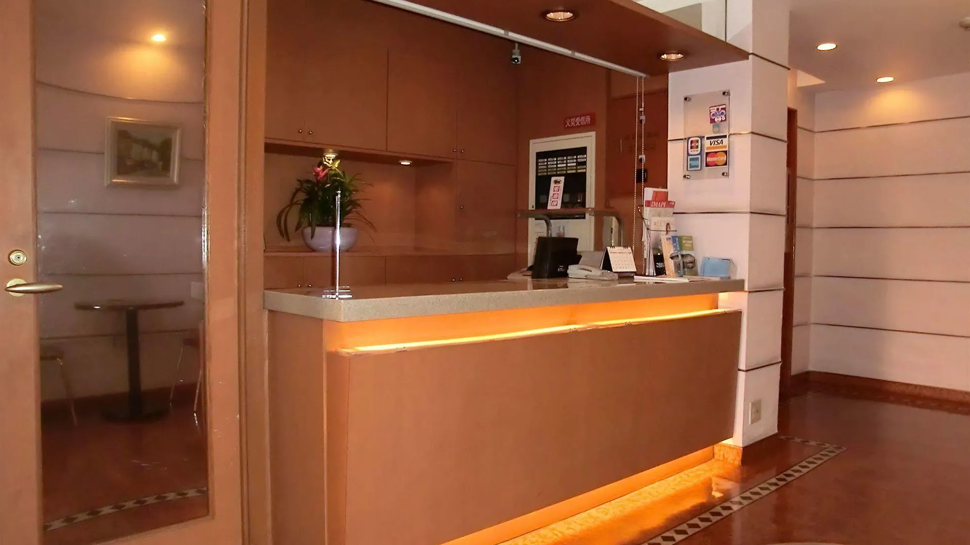 Hotel Weekly Uehonmachi Ōsaka Japan