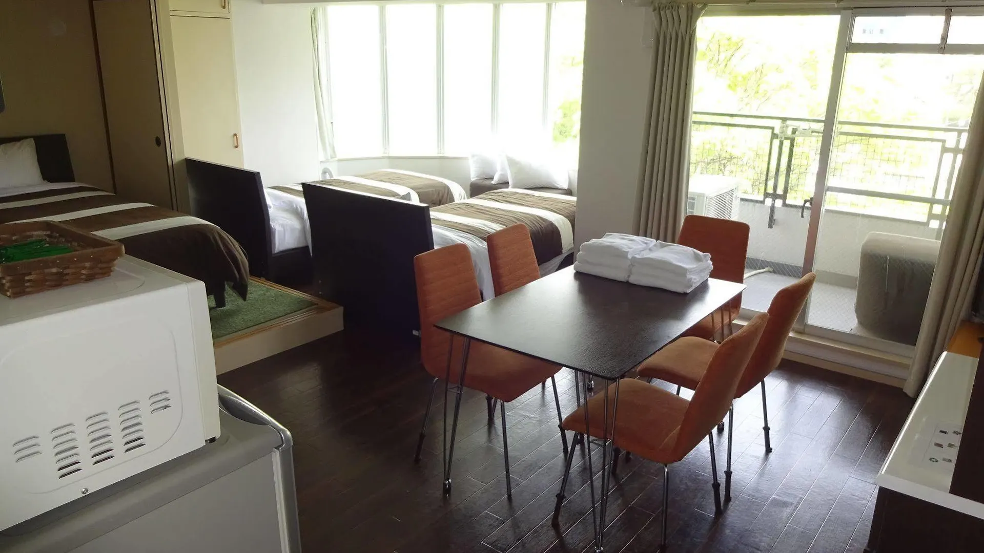 Weekly Uehonmachi Hotel Osaka 0*,